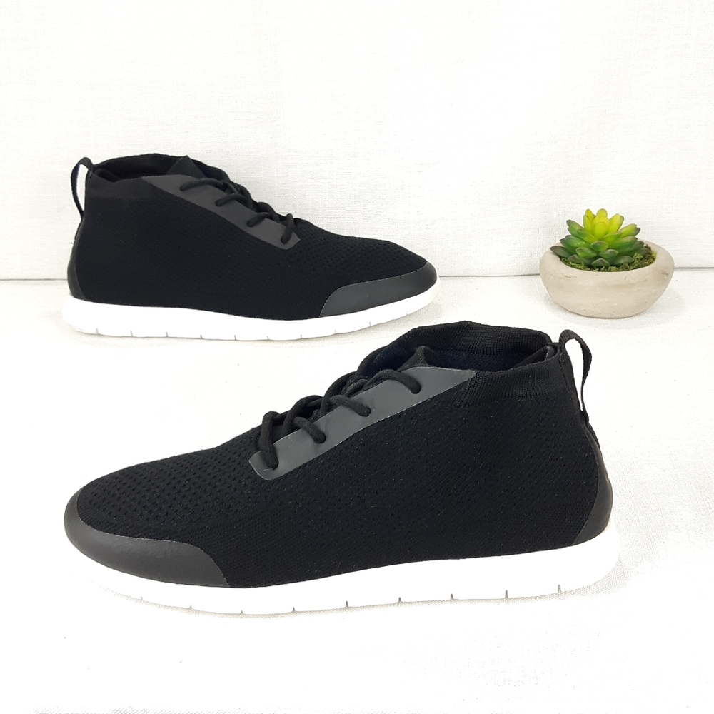 UGG FREAMON HYPERWEAVE CASUAL SHOES